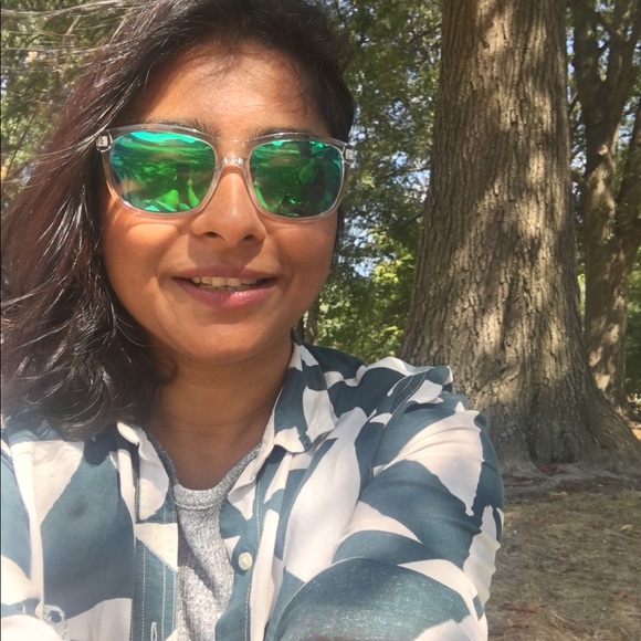 Meet your Posher, Pallavi - Picture 1 of 1